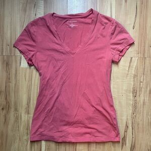 Banana Republic V-neck XS Tee
